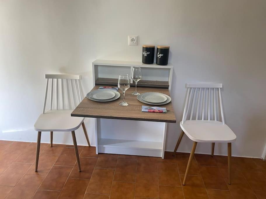 Ruby'S House Apartment Атина Екстериор снимка